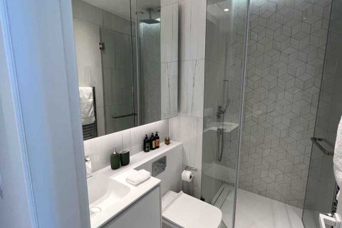 2 bedrooms Apartment in Germasogeia, Cyprus No. 33916 8