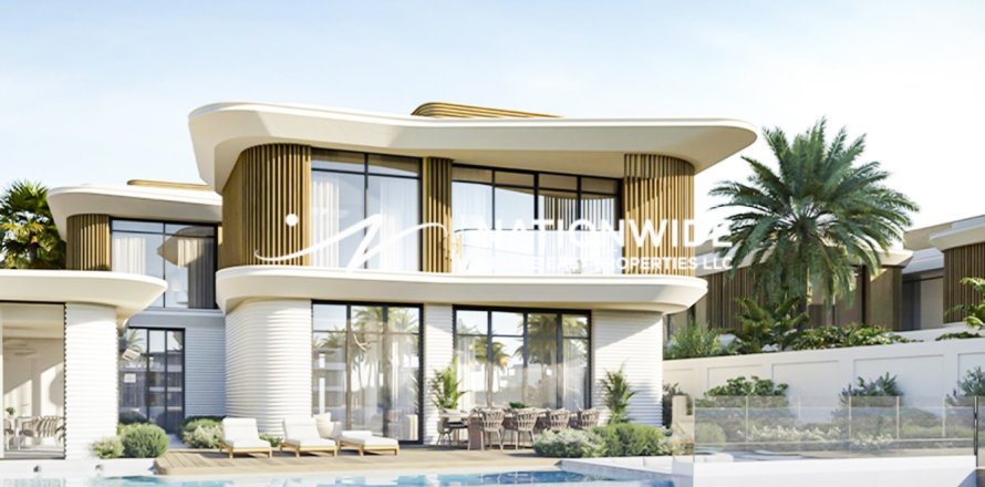 5 bedrooms Villa in Abu Dhabi, UAE No. 89505