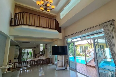 4 bedrooms House in Chiang Mai, Thailand No. 97748 15