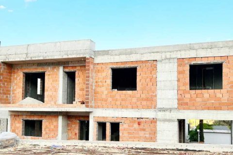 Дом с 3 спальнями в Пиргос, Кипр №65410 2