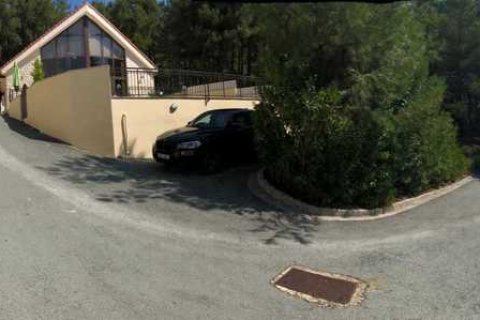 4 bedrooms House in Pano Platres, Cyprus No. 31782 13