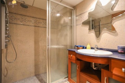 4 bedrooms Apartment in Hai Bac, Vietnam No. 92220 15