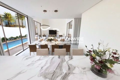 6 bedrooms Villa in Binh Duong, Vietnam No. 90941 12