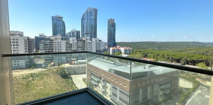 2 bedrooms Apartment in Istanbul, Turkey No. 15608