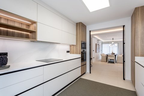 3 bedrooms Villa in Tan Xuan, Vietnam No. 27153 9