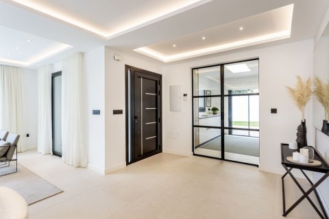 3 bedrooms Villa in Tan Xuan, Vietnam No. 27153 10