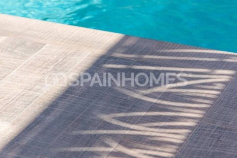 5 bedrooms Villa in Hung Dien, Vietnam No. 87941 4