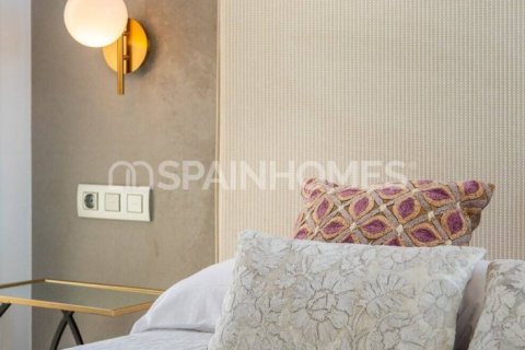 5 bedrooms Villa in Hung Dien, Vietnam No. 87941 26