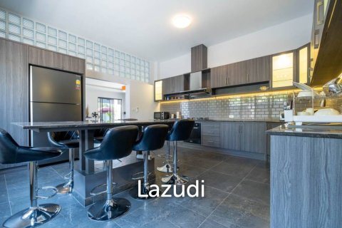 4 bedrooms House in Chiang Mai, Thailand No. 98024 6