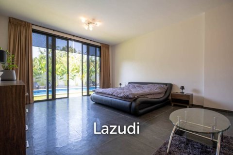 4 bedrooms House in Chiang Mai, Thailand No. 98024 8