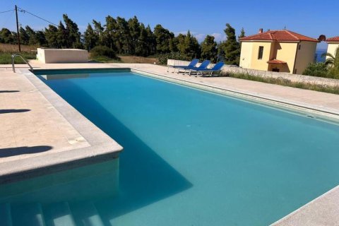 4 bedrooms Villa in Chalkidiki, Greece No. 107676 2