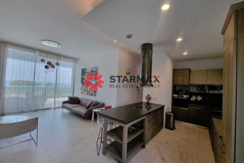 3 dormitorios Apartment en Agios Tychonas, Cyprus No. 82816 2