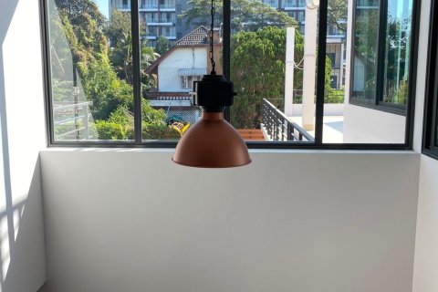 4 bedrooms House in Chiang Mai, Thailand No. 1372 12