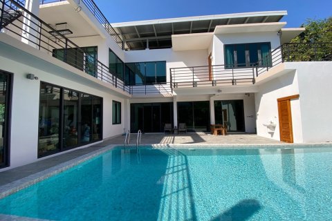 4 bedrooms House in Chiang Mai, Thailand No. 1372 14