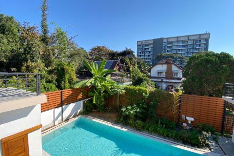 4 bedrooms House in Chiang Mai, Thailand No. 1372 10