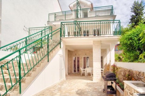 1 bedroom Apartment in Herceg Novi, Montenegro No. 104772 1