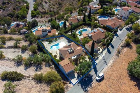 3 chambres House à Tala, Cyprus No. 69693 1