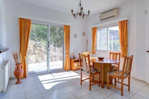 3 chambres House à Tala, Cyprus No. 69693 12