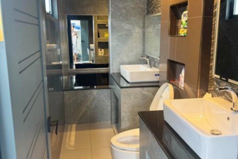 4 bedrooms House in Chiang Mai, Thailand No. 97696 15