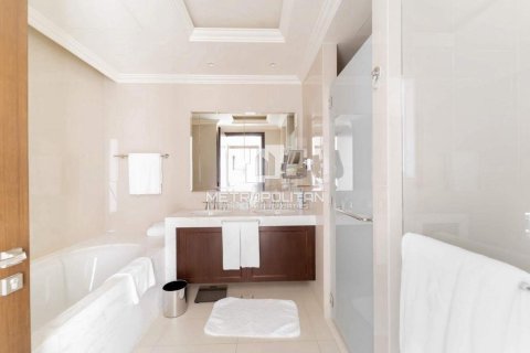 Квартира с 3 спальнями в Tho Quan, Вьетнам №93825 10