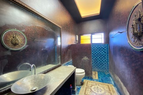 4 bedrooms House in Chiang Mai, Thailand No. 1496 23