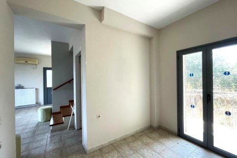 3 bedrooms Villa in Corfu, Greece No. 109474 11