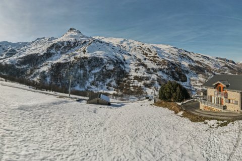 3 bedrooms House in Les Belleville, France No. 99588 6