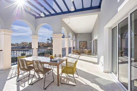 3 bedrooms Villa in Limassol, Cyprus No. 37968 7