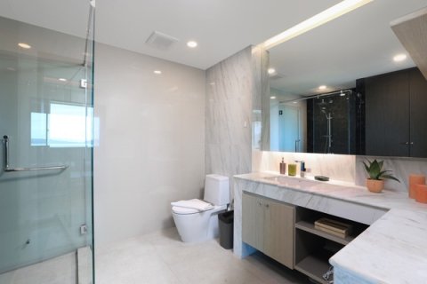 2 bedrooms Apartment in Surin Beach, Thailand No. 97134 21