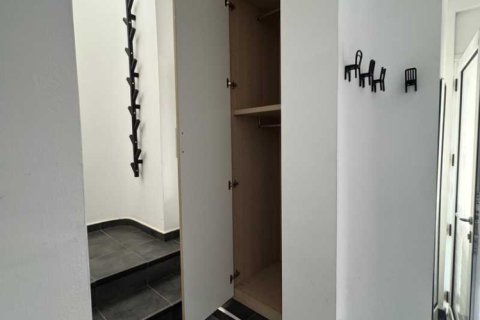 4 bedrooms House in Agios Tychonas, Cyprus No. 80770 4