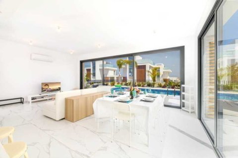3 bedrooms Villa in Protaras, Cyprus No. 28633 4