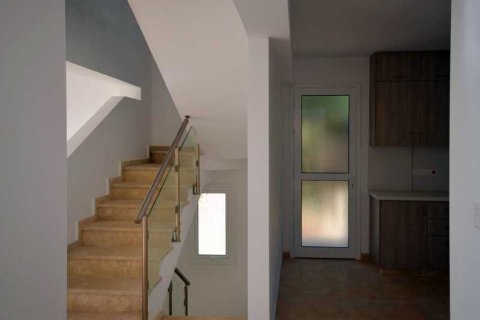 Дом с 6 спальнями в Пейя, Кипр №75990 16
