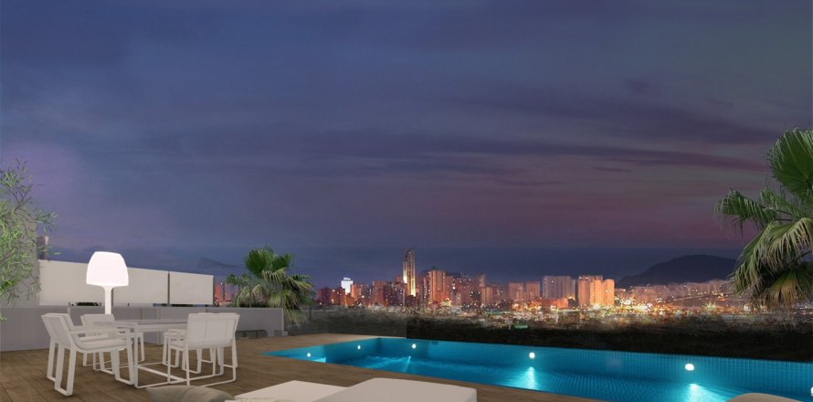 4 bedrooms Villa in Benidorm, Spain No. 117021