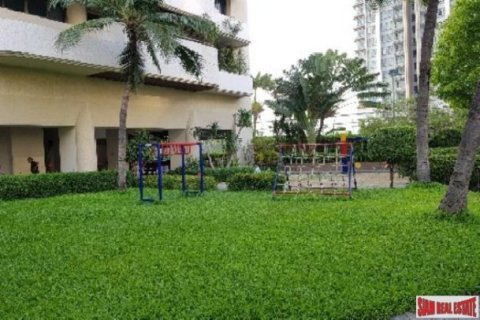 4 bedrooms Apartment in Bangkok, Thailand No. 96819 27