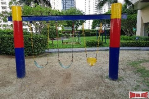 4 bedrooms Apartment in Bangkok, Thailand No. 96819 30