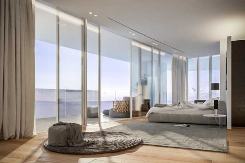 4 bedrooms Apartment in Limassol, Cyprus No. 102019 8