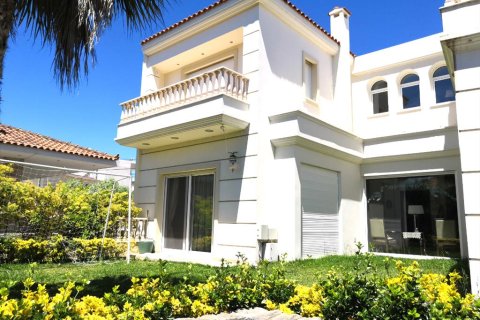 4 dormitorios House en Markopoulo Mesogaias, Greece No. 57282 1