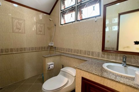 4 dormitorios House en Chiang Mai, Thailand No. 97756 2