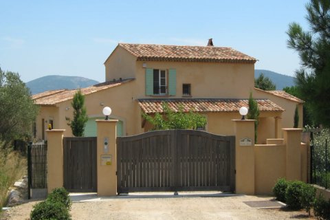 4 bedrooms Villa in Le Plan-de-la-Tour, France No. 68220 6