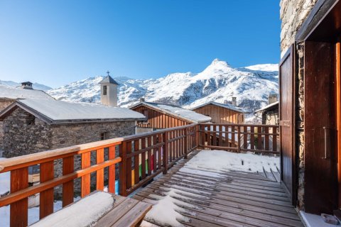 7 dormitorios House en Les Belleville, France No. 99566 1