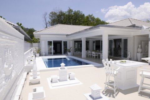 160m² Villa in Phuket, Thailand No. 97401 1