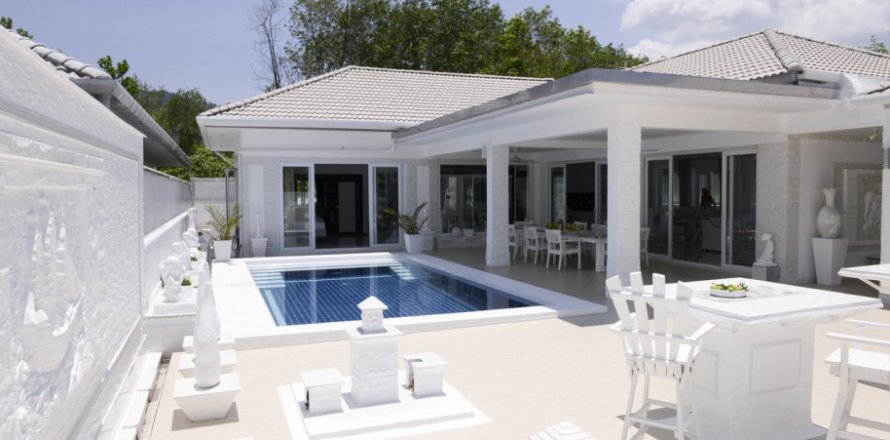 Studio Villa on the Phuket, Thailand No. 97401