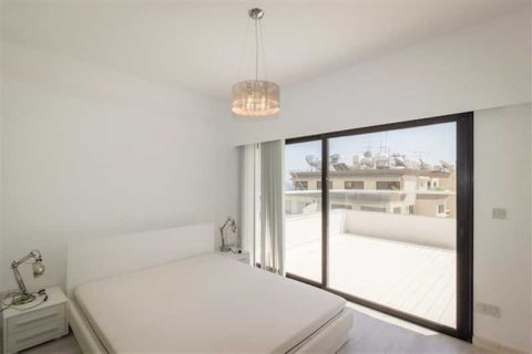 3 bedrooms Penthouse in Limassol, Cyprus No. 76082 7