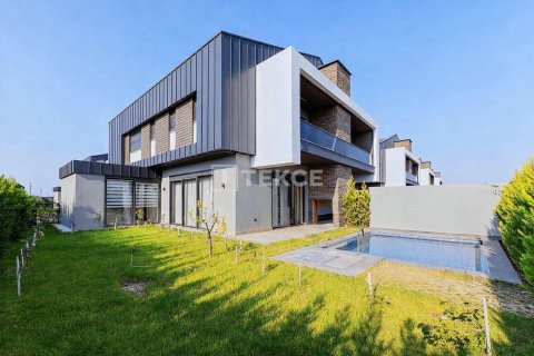 4 dormitorios Villa en Dosemealti, Turkey No. 122967 1