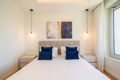 2 bedrooms Apartment in Agios Tychonas, Cyprus No. 41421 4