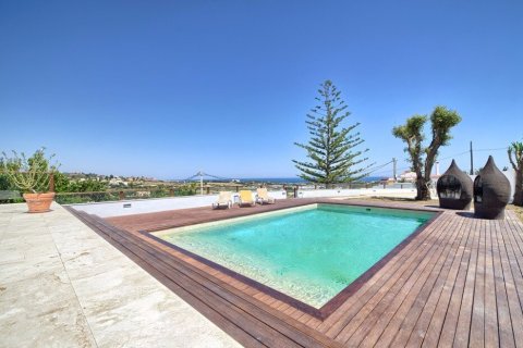 4 dormitorios House en Estepona, Spain No. 25225