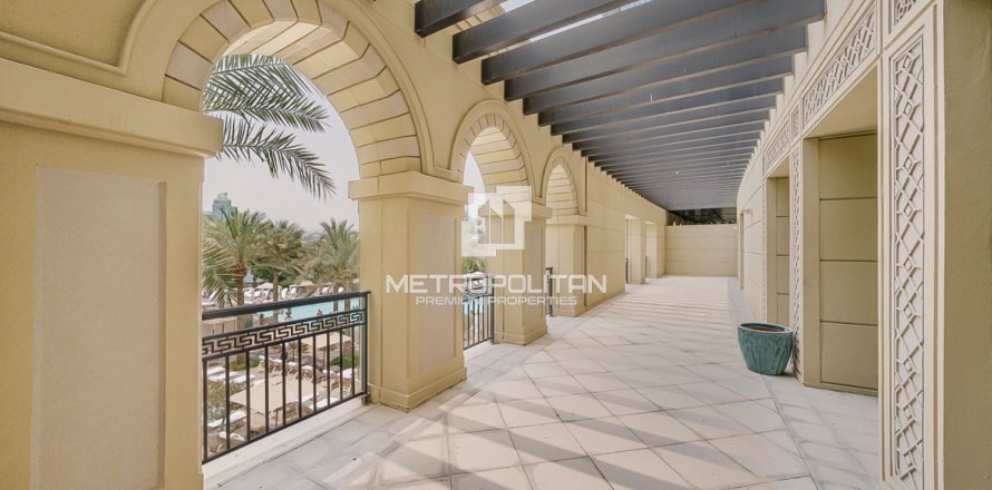 3 bedrooms Apartment in Palazzo Versace, UAE No. 118505