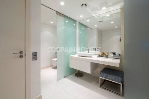 2 bedrooms Apartment in Duc Tan, Vietnam No. 89793 15