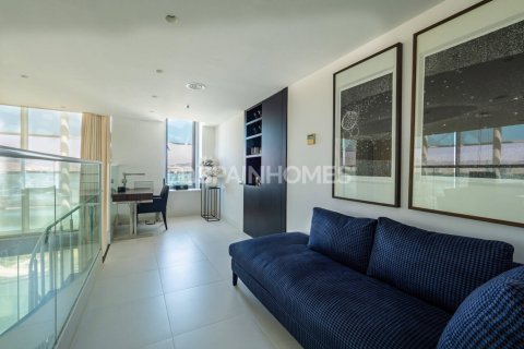 2 bedrooms Apartment in Duc Tan, Vietnam No. 89793 11