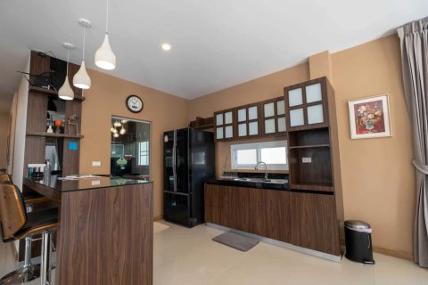 4 bedrooms House in Chiang Mai, Thailand No. 97743 14